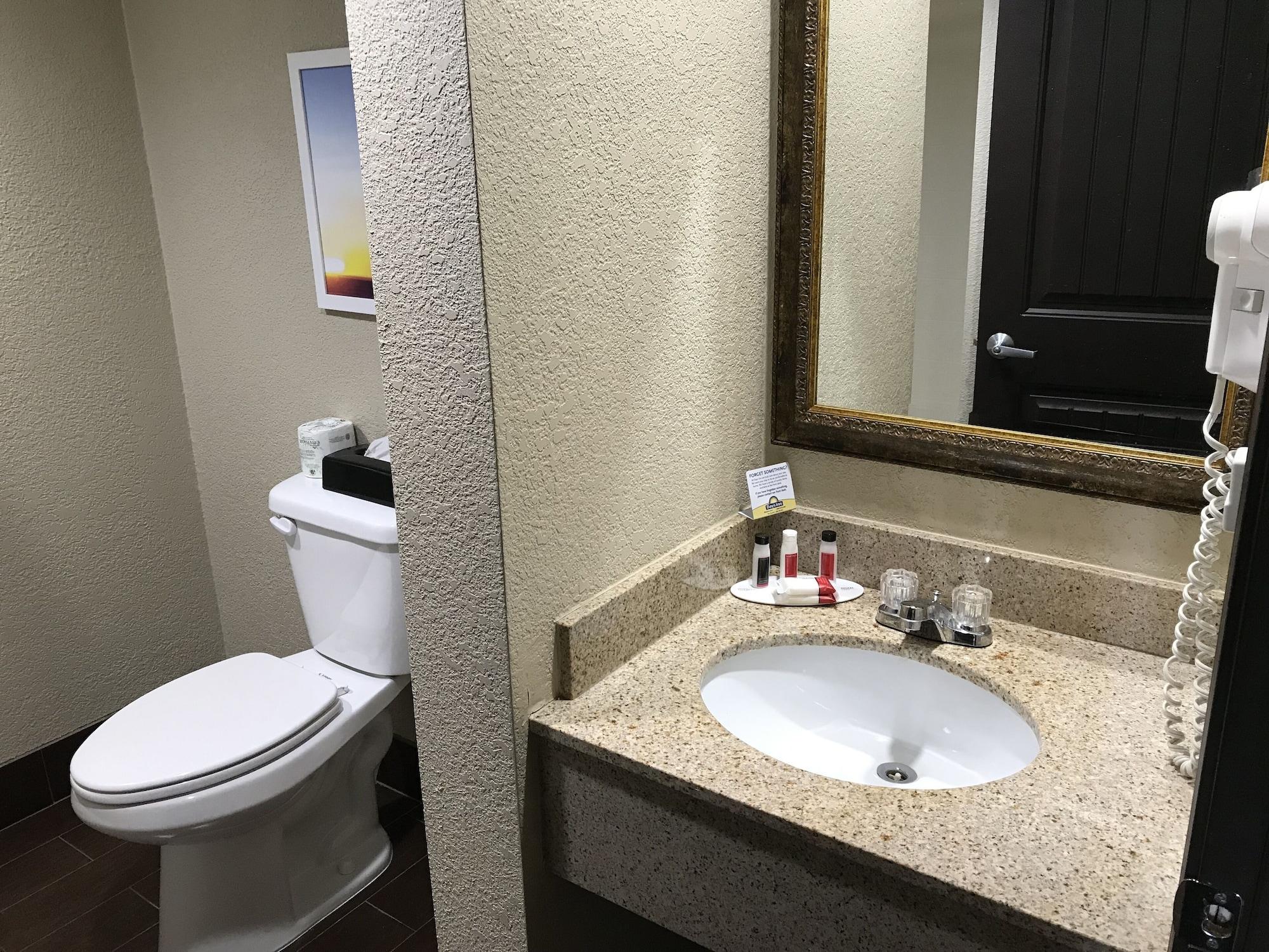 Days Inn By Wyndham Joplin Kültér fotó