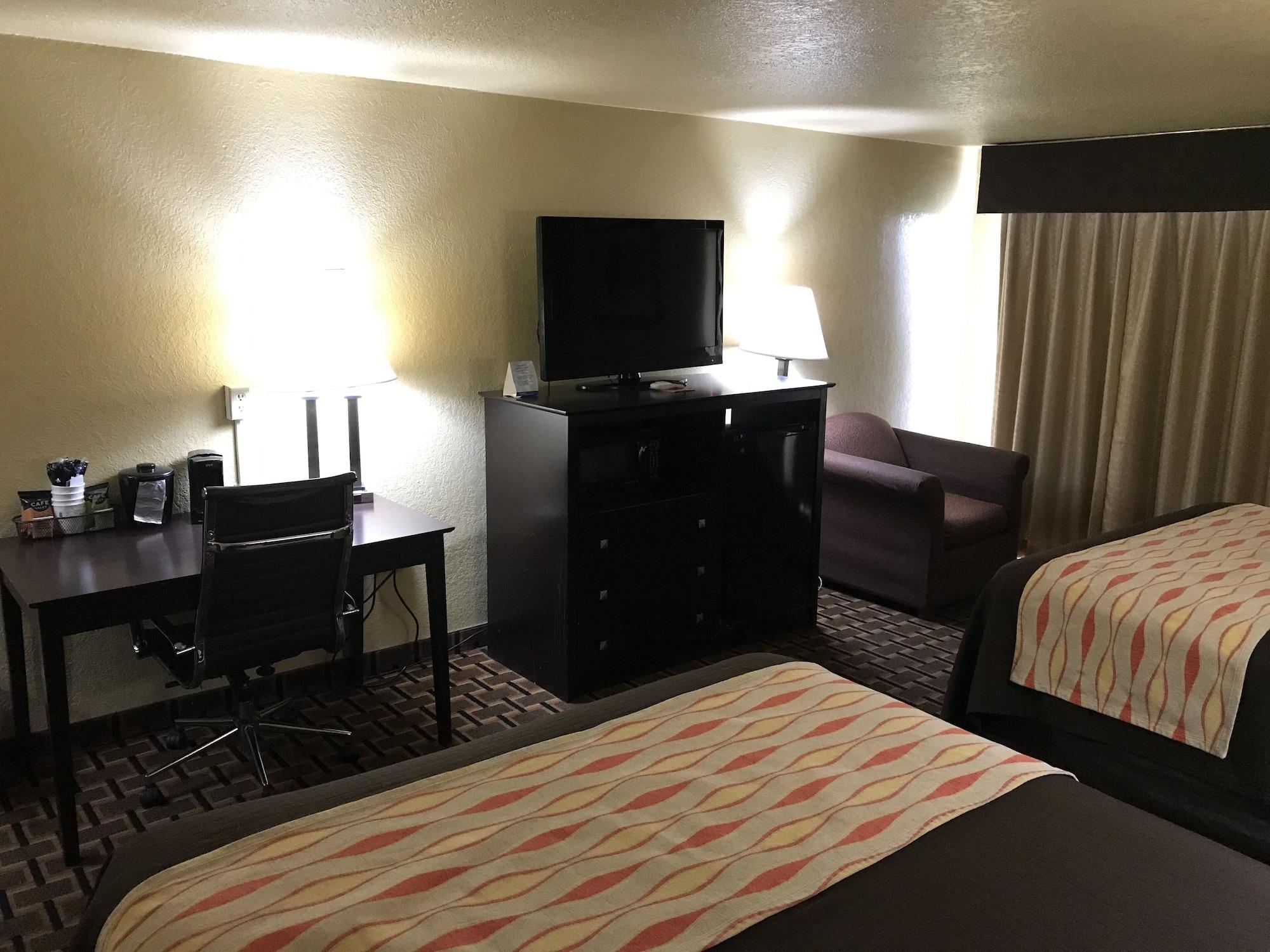 Days Inn By Wyndham Joplin Kültér fotó