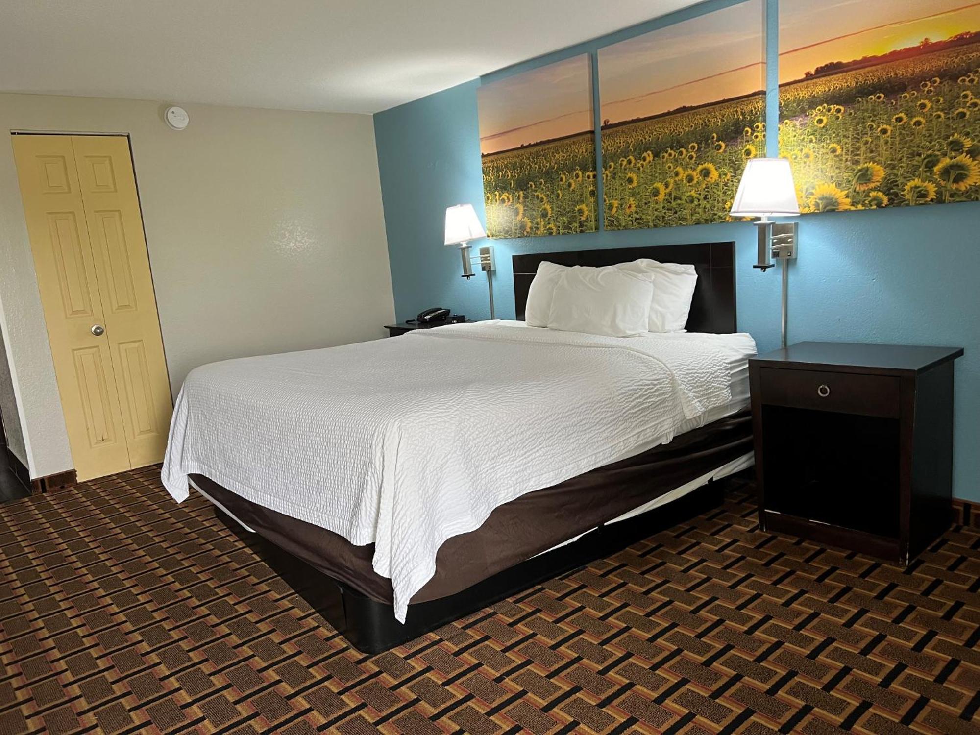 Days Inn By Wyndham Joplin Kültér fotó