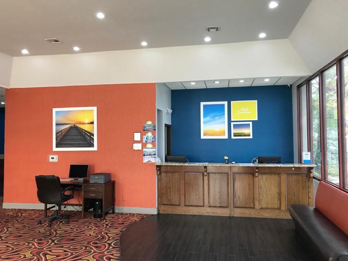 Days Inn By Wyndham Joplin Kültér fotó